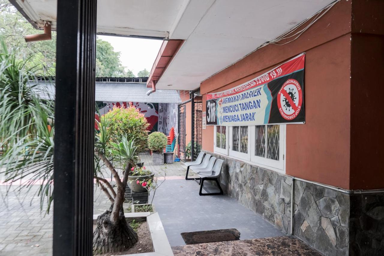 Djaboerigin Mongonsidi Guest House RedPartner Medan Extérieur photo